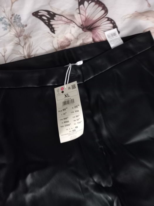 Sprzedam  spodnie  imitacja skóry