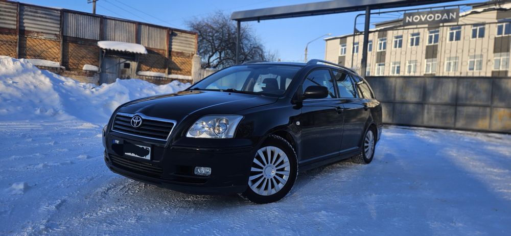 Toyota Avensis 2006 рік 2.0 дизель для військових