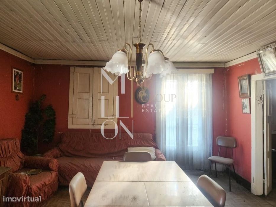 Moradia T4 Para Reconstrução Em Padronelo – Amarante