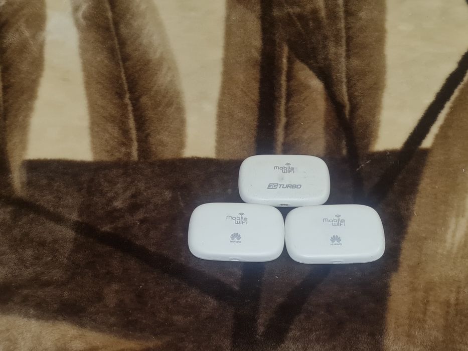Продам три модема Huawei