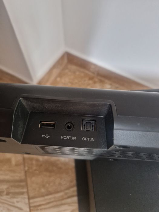 Soundbar i subwoofer LG bluetooth