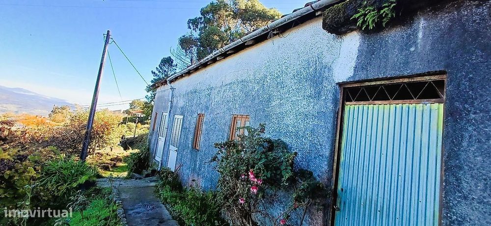 Moradia T2 para venda — Cinfães, Viseu