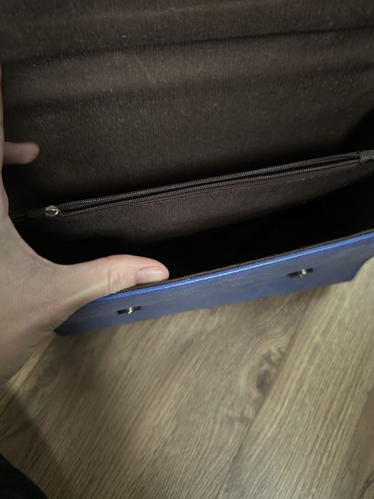 Сумка moschino в гарному стані