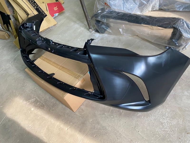 бампер Toyota Camry 55 USA 2014-2017 бампер 55