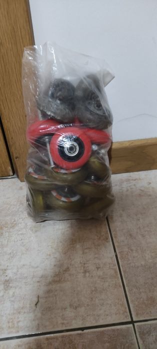 Vendo rodas de patins