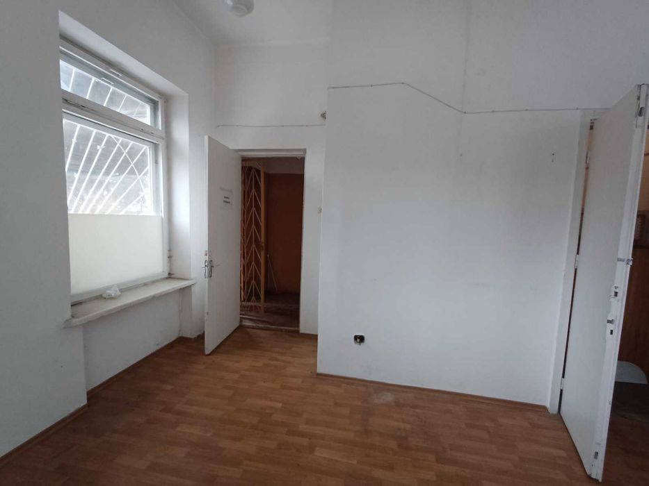 $ Продаж комерційного приміщення 235 м.кв. р-н Мототреку!