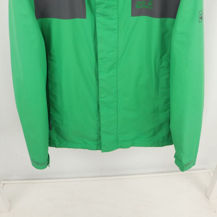 Чоловіча Вітровка Jack Wolfskin / M