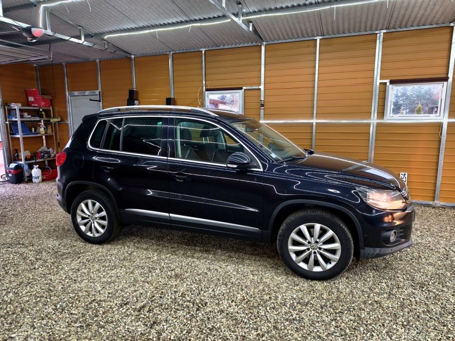 Tiguan 2.0Tdi*100%oryginał lakier,Navi,Alusy,Zamsz,Czujniki , tempomat