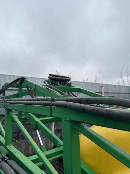 Оприскувач ОП-2000