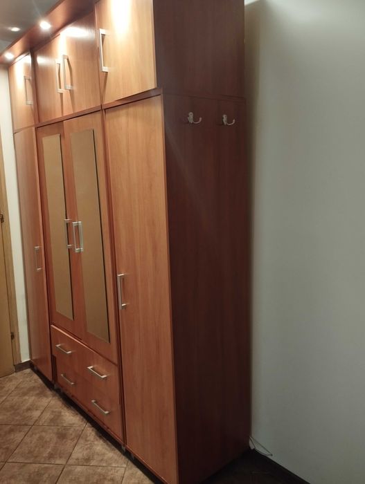 Szafa zadbana , mało używana