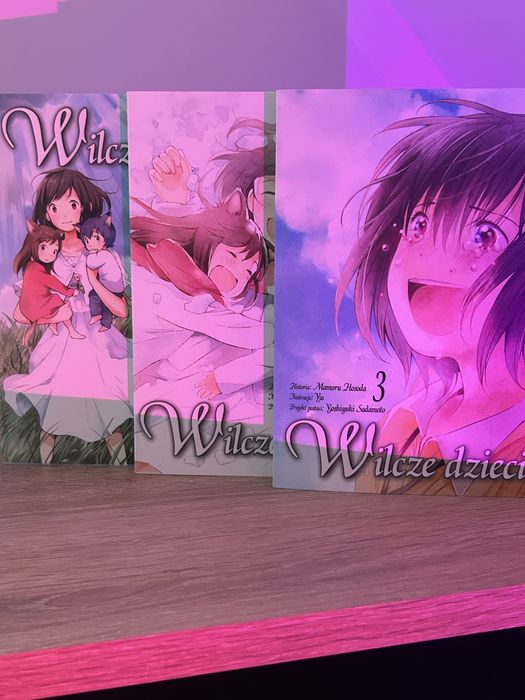 MANGI - " Wilcze dzieci " 1-3 + losowy dodatek