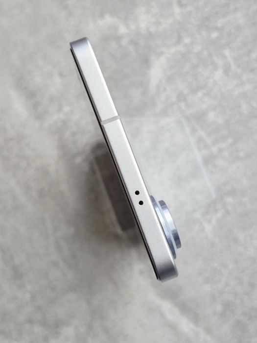 Samsung Galaxy S25 EDGE 12/256GB Icyblue. 2 фізичні сім та eSIM. АКБ 100%