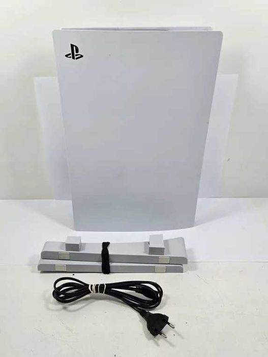 PS5 w bardzo dobrym stanie