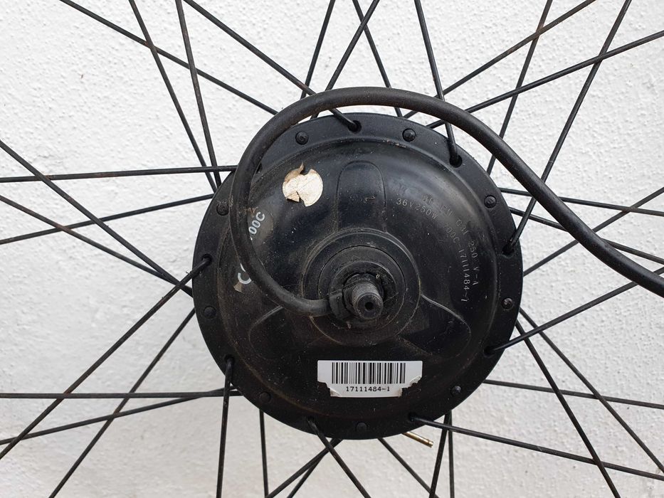 Bafang E-Bike Roda Dianteira 700c 36V