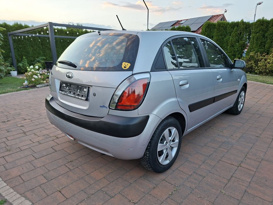 Kia Rio 2009r, 1.4 97KM, Klima, 133 tys km, bez Rdzy, swietny stan, perfekcyjny do gazu