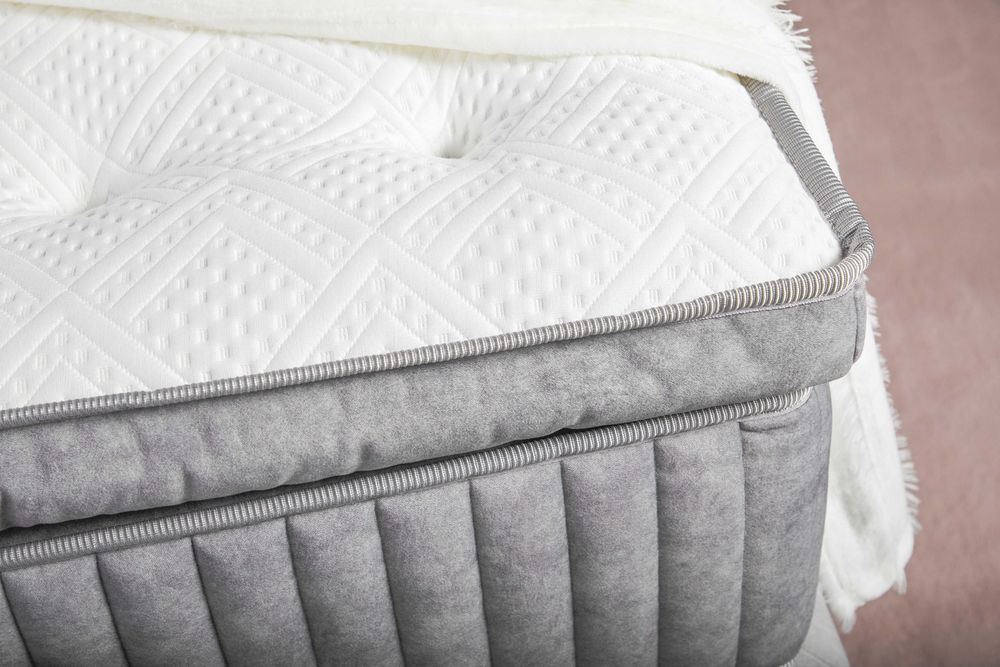 Materac hybrydowy Hilding DeLuxe Otello 160x200x34cm