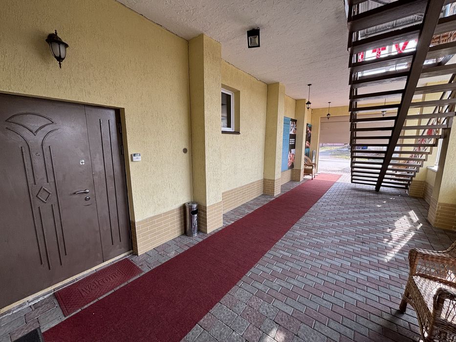 Продаж комерційного приміщення 300 м². Тисмениця. Бізнес. Мед. Центр
