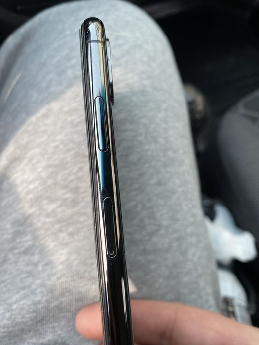 Айфон XS max 64 gb