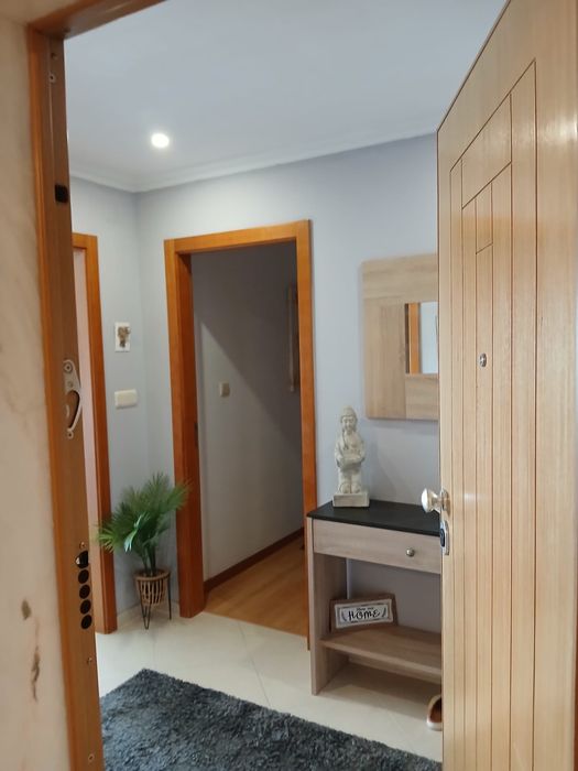 Vende-se T2 Vialonga — Vialonga, Lisboa