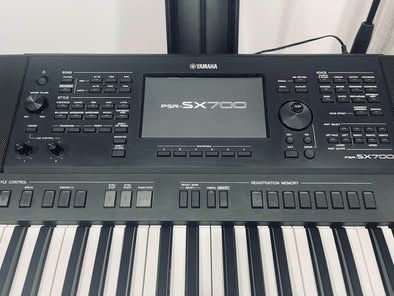 Yamaha PSR-SX700