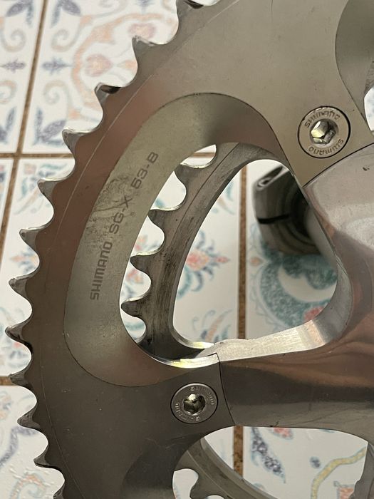 Pedaleira e desviadores Shimano Dura-ace, cassete Ultegra 9v
