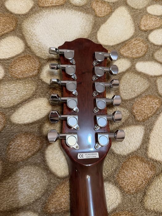 Продам гитару