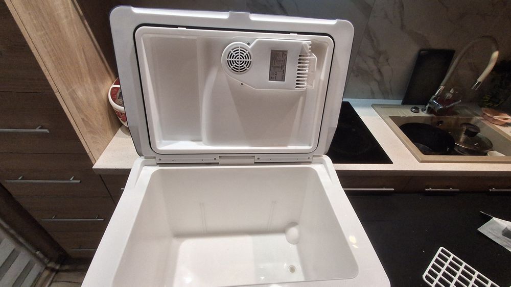 lodówka turystyczna. 40L
300 zl