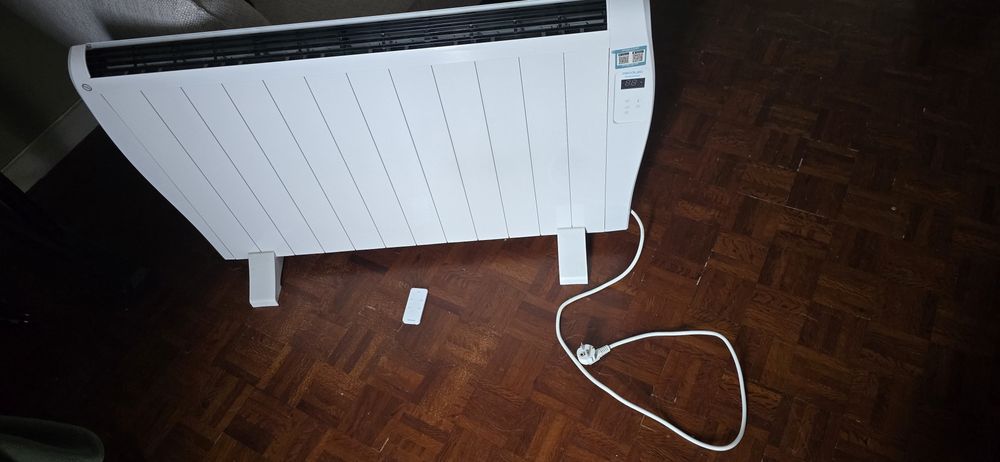 Cecotec Radiador elétrico de baixo consumo | Low-consumption Heater.