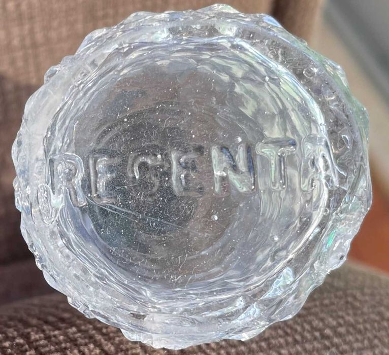 Pimenteiro / Saleiro de vidro, muito antigo - marca REGENTA