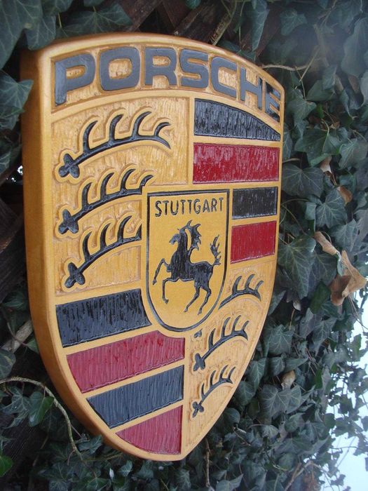 Porsche Ręcznie rzeźbione logo w drewnie. UNIKAT