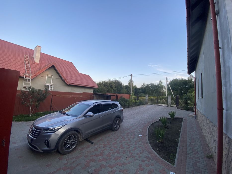 Продаж 4-х кімнатного будинку м. Пустомити