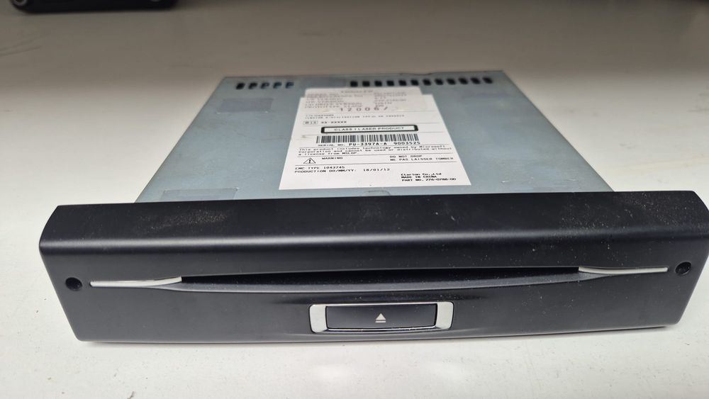 Caixa leitor CD Peugeot Citroën