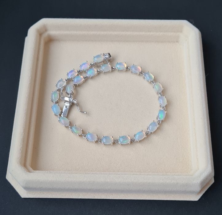 Srebrna bransoletka z opalami etiopskimi i diamentem lab