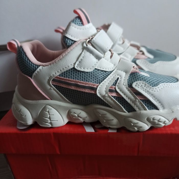 Новые кроссовки!