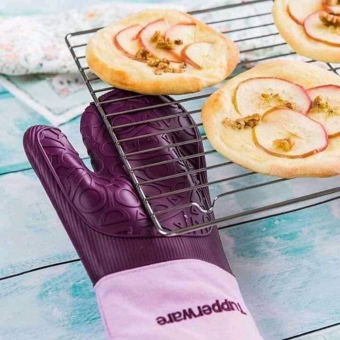 Tupperware Silicone Glove442989672116398081