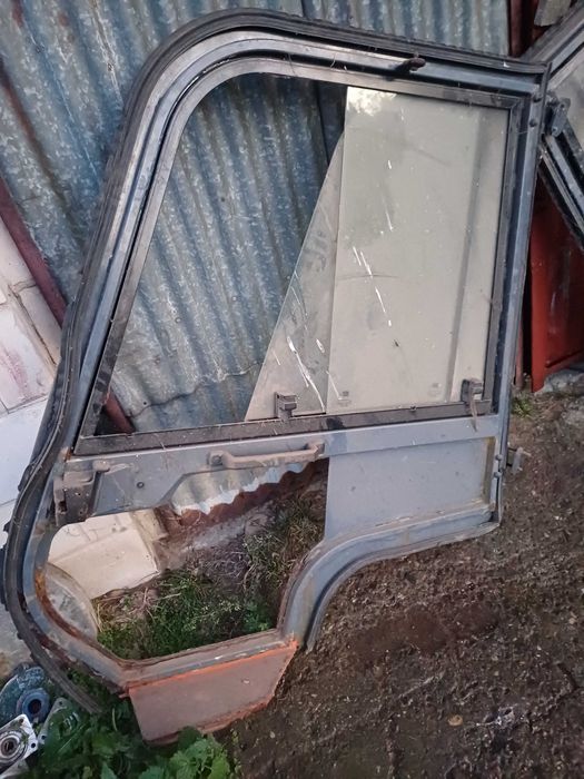 Drzwi do wózka widłowego