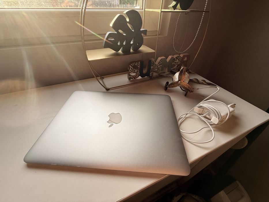 Apple macBook Air 13,3 cala