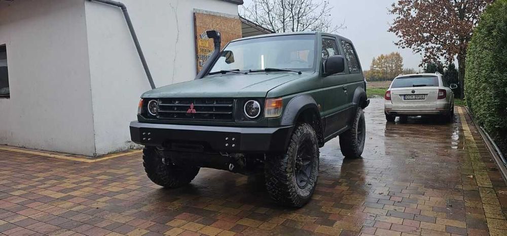 Mitsubishi Pajero 2 2.5TD  Zielony