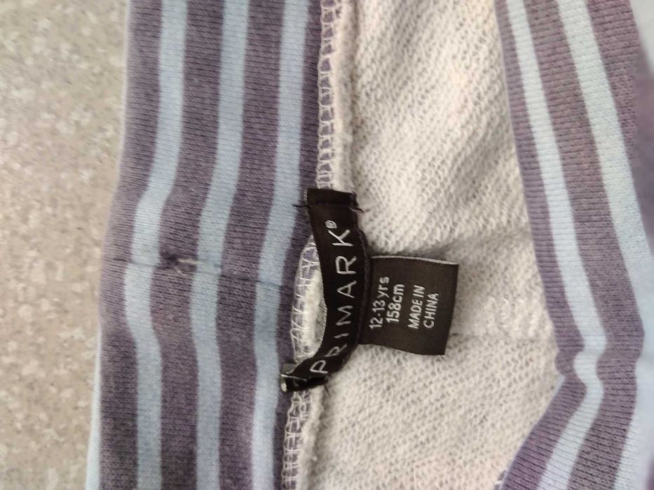 Calções com algum uso