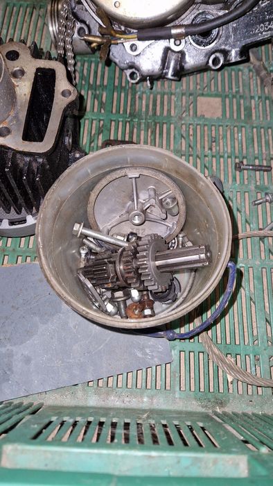 Czesci silnika 125ccm Chinski Cross