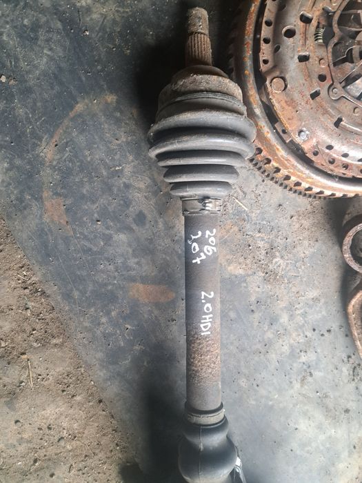Піввісь передня права для Peugeot 307 2.0 hdi 96462509