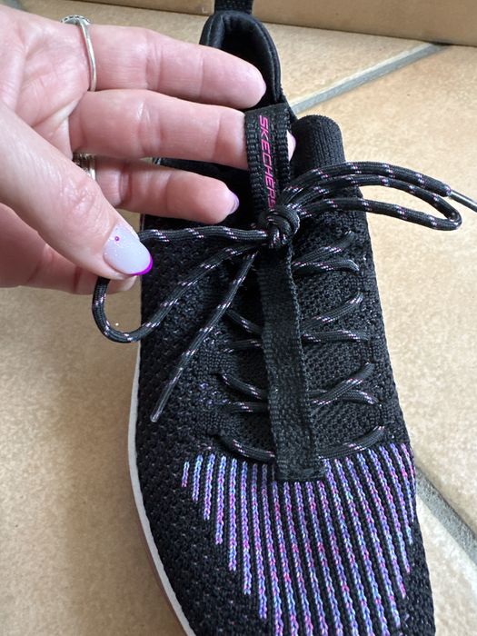 Skechers  Air -Cooled Memory Foam feminino