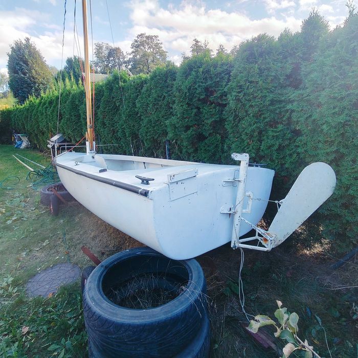 Łódź żaglowa 4m 95cm czytaj opis