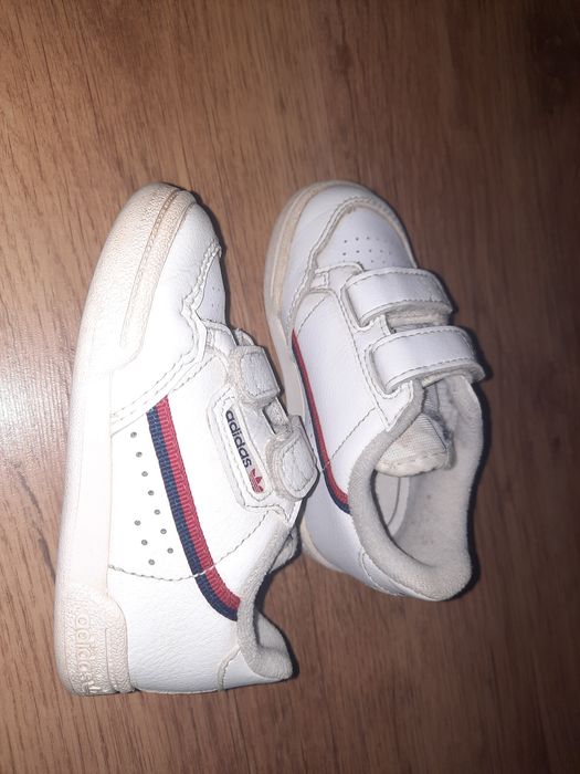 Buty  Adidas  21/14cm