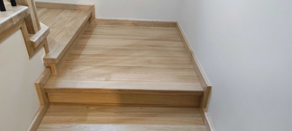 Schody drewniane na wymiar – montaż Poznań, szybka wycena w 24h