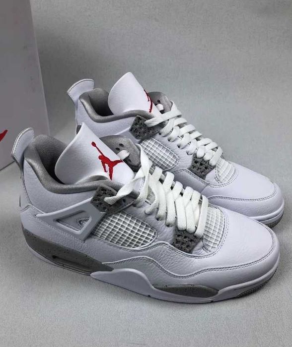 Jordan Air Jordan 4 Retro White Thunder.44
