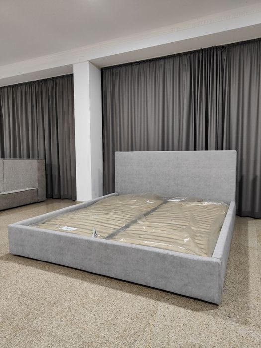 Ліжко нове, під матрац 180*200 з підйомним механізмом та нішою .