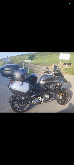 Benelli TRK 502 (2017) – Altamente Equipada (Viagem / Turismo) – Carta A2