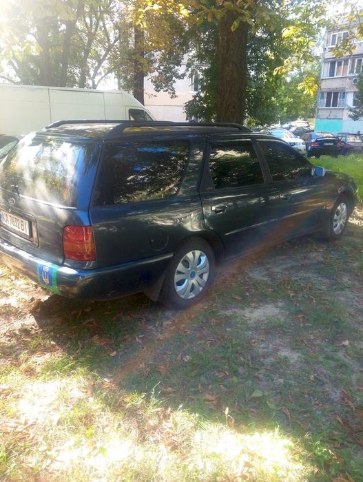 Ford Scorpio 2 лупатий
