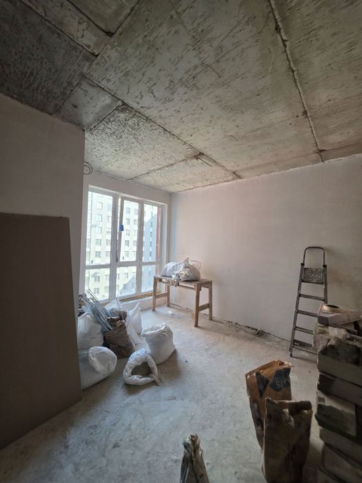 Продам квртиру з частковим ремонтом 34 м2 ЖК Ірпінь Сіті